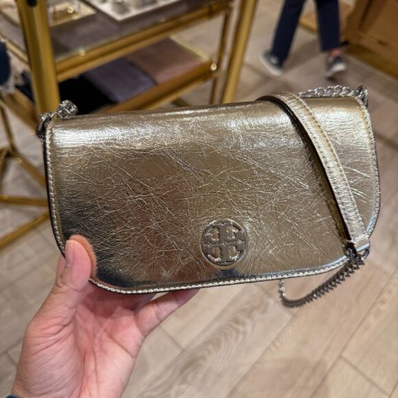 Tory Burch Chelsea Pebbled Leather Crossbody 153567